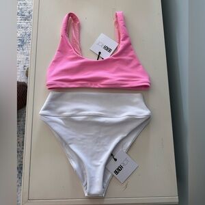 Beach riot Peyton top (pink, M) & highway bottom (white, M) NWT